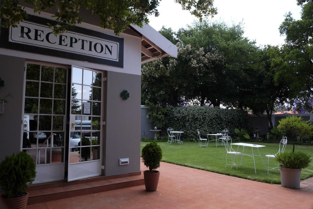 Waterkloof Guest House Pretoria Exterior photo